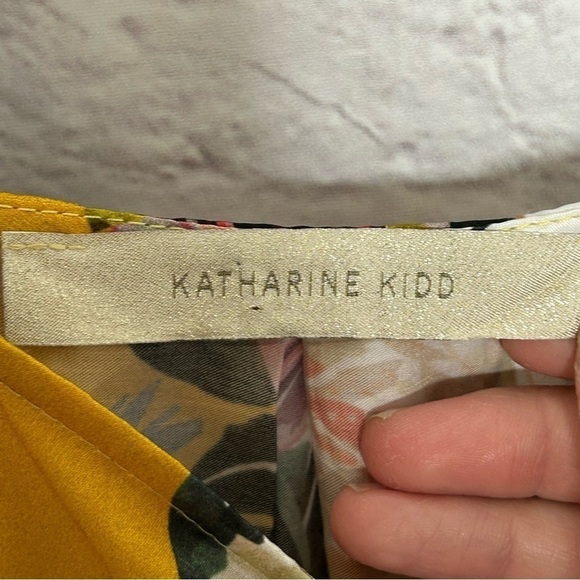 Katharine Kidd Lalita Yellow & Navy Flowy Floral Dress - Picture 11 of 16